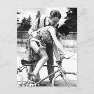 Vintages riskantes Girl-Foto Postkarte