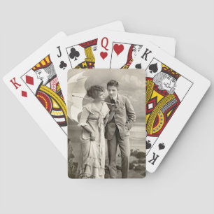 Vintages romantisches Paar mit Sonnenschirm Spielkarten