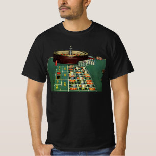 Vintages Roulette Table Casino Game, Gambling Chip T-Shirt