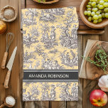 Vintages, schwarz-gelbes Tuch<br><div class="desc">Vintages, schwarz-gelbes Handtuch aus jouy bedrucktem Küchentuch. Dieses Vintage Küchenhandtuch wird durch die exquisiten Designs französischer Landschaftsbilder inspiriert. Die schönen, eleganten und raffinierten Toilabdrücke sind im Augenblick ein Alltagswut. Die Designs sind klassisch und romantisch mit stilvollen Farben. Das perfekte Geschenk zum Geburtstag, Valentinstag, Weihnachten oder zu jeder anderen Gelegenheit.</div>