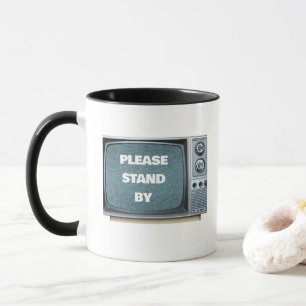 Vintages Set im Fernsehen, Statisch, bitte halten Tasse
