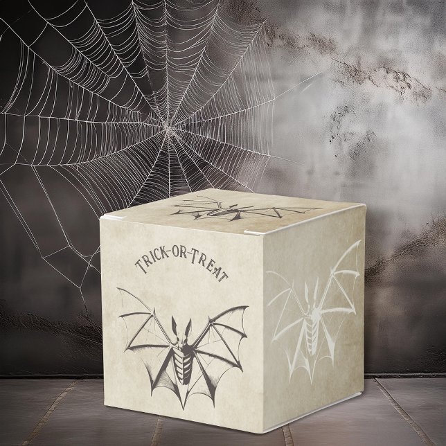 Vintages Skelettbast Halloween Geschenkschachtel (Von Creator hochgeladen)