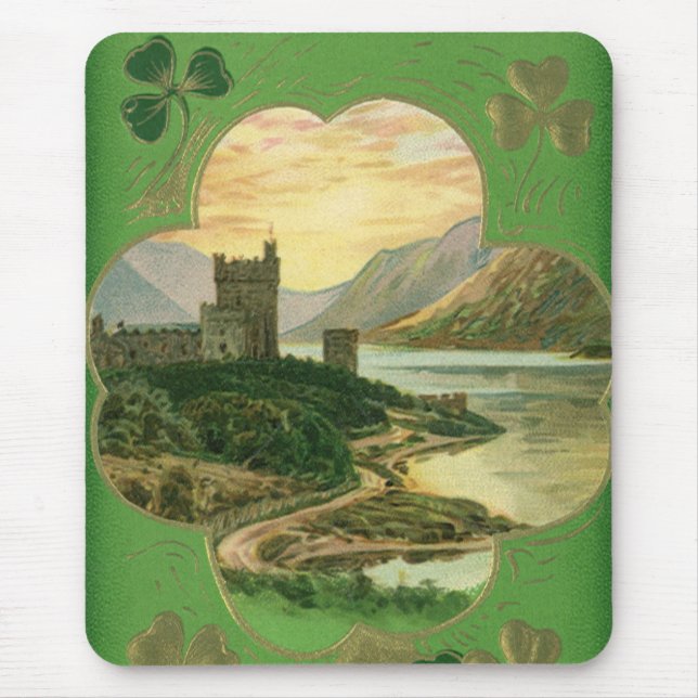 Vintages St. Patricks Day Kleeblatt Burg Mousepad (Vorne)