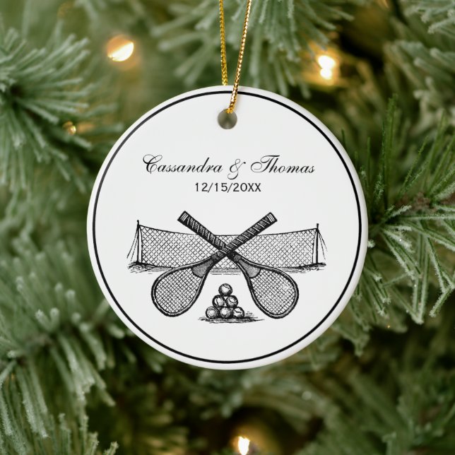 Vintages Tennisnetz, überquerte Racquets, Bälle Keramikornament (Baum)