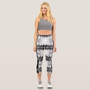 Vintages Thailand Bangkok Chapel Royal Palace Capri Leggings