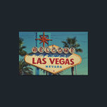 Vintages Willkommen in Las Vegas Wall Art Leinwanddruck<br><div class="desc">Dieser Leinwand zeigt ein Vintages Schild mit den Worten "Welcome To Fabulous Las Vegas Nevada" mit Palmen im Hintergrund unter einem klaren blauen Himmel in diesem Vintagen und klassischen Kunststil und Thema. Unsere Drucke werden mit höchster Auflösung auf dem Baumwolle-Poly-Archivpapier gedruckt, für eine langlebige verblasste Druckmessung. Dieser Druck sorgt für...</div>