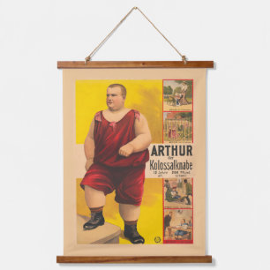 Vintages Zirkusposter von Arthur, dem Kolossalskid Wandteppich Mit Holzrahmen