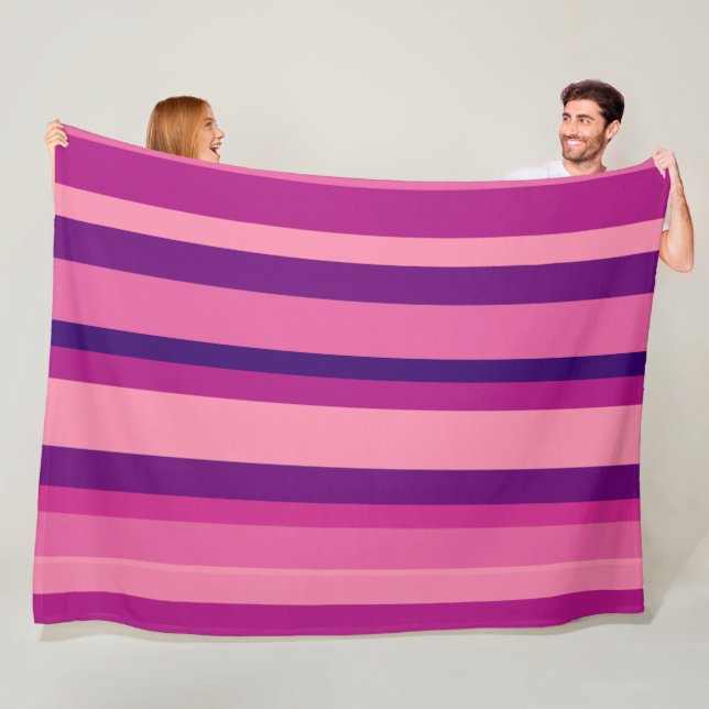 Violet Garden Fleecedecke (Beispiel)