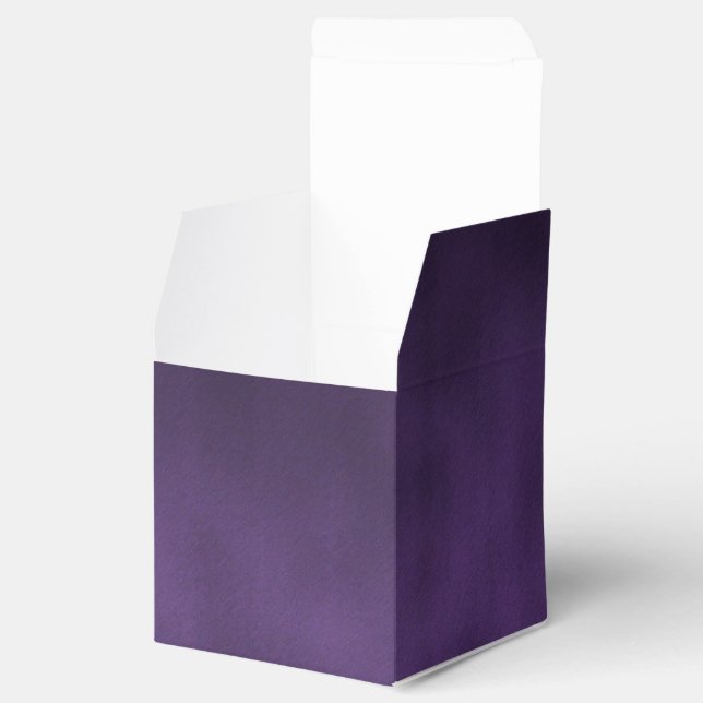 Violet Gothic Ombre Kunst Geschenkschachtel (Geöffnet)