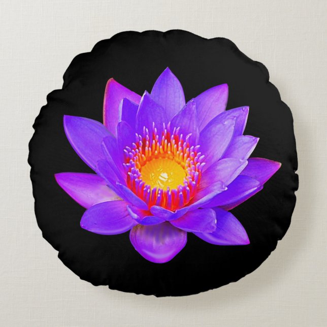 Violet Lotus Blume auf schwarz Rundes Kissen (Vorderseite)