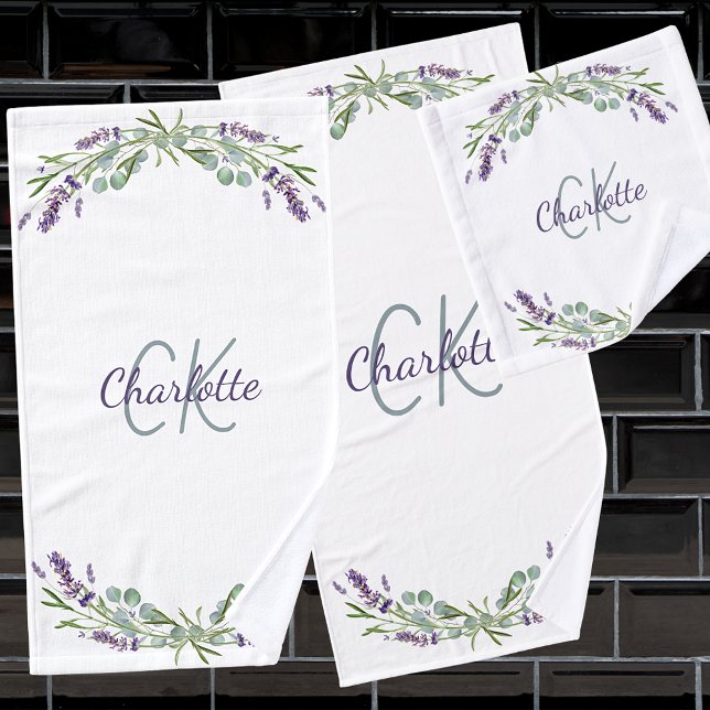 Violett-Lavaflorale Monogramm-Name elegant Badhandtuch Set (Von Creator hochgeladen)