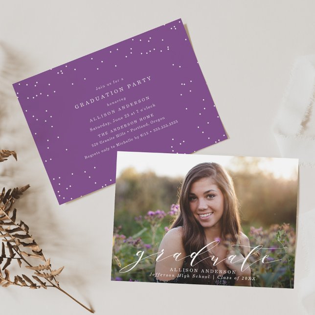 Violett | Sweet Script Foto Graduation Party Einladung (Von Creator hochgeladen)