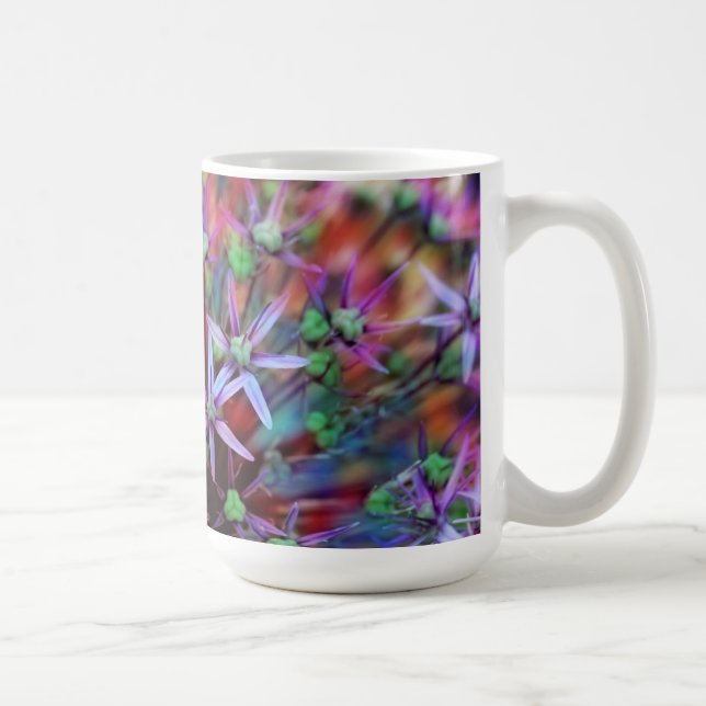 Violette Blume Zwiebel Globemaster Tasse (Rechts)