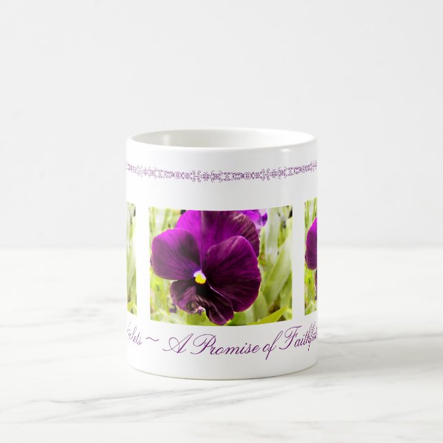 Violette Blumen-Tasse Tasse (Mittel)