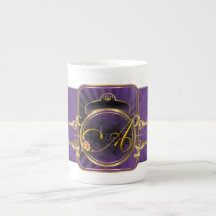 Violette Buchstabe-Monogramm-Knochen-China-Tasse