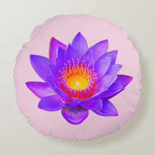 Violette Lotusblume auf Hellrosa Rundes Kissen