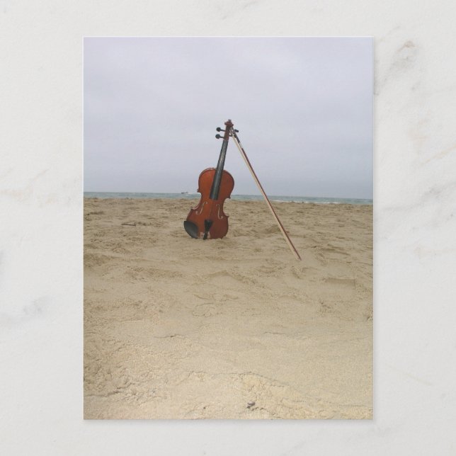 Violine am Strand Postkarte (Vorderseite)