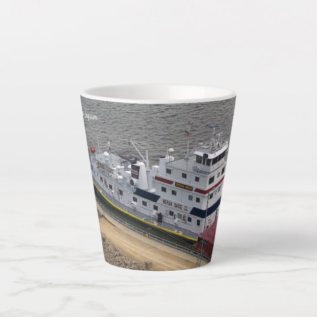 Virginia Ingram Latte Tasse (Vorderseite)