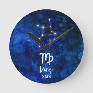 Virgo Zodiac Constellation Blue Galaxy Monogram Runde Wanduhr