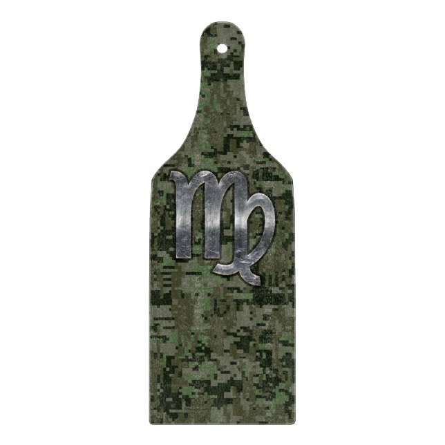 Virgo Zodiac Sign auf Green Digital Camouflage Schneidebrett (Vorderseite)