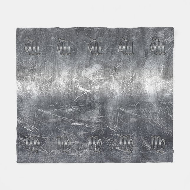 Virgo Zodiac Signage Silver Distressed Style Fleecedecke (Vorderseite (Horizontal))