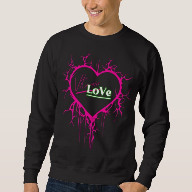 Vitamin Love Brand Pink Heart Design Sweatshirt  (Vorderseite)