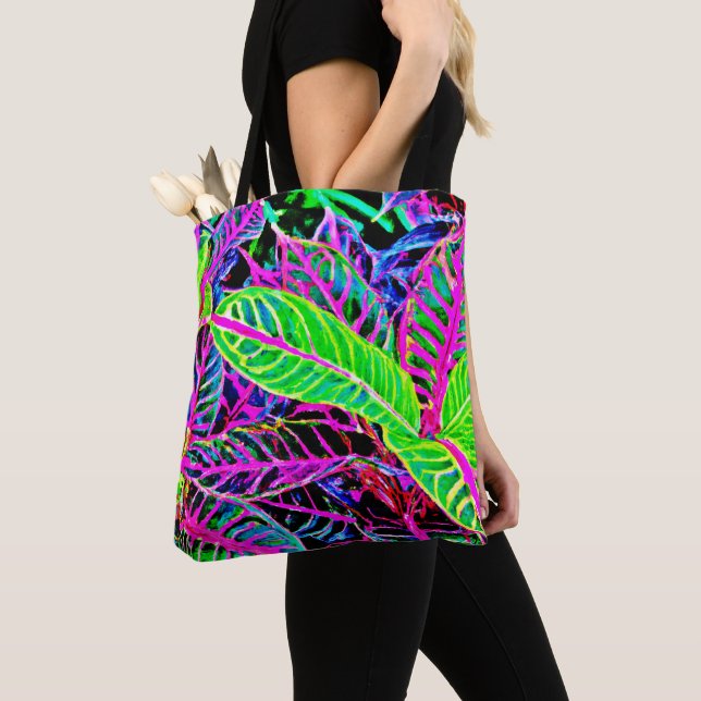 Vivid Foliage Elegance Muster (Von Nahem)