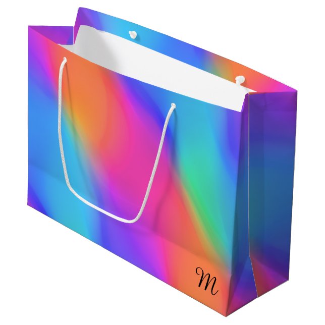 Vivid Holographic Monogram Gift Bag Große Geschenktüte (Vorderseite Schrägansicht)