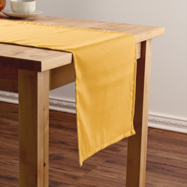 Vivid Merigold Yellow - Tischläufer (Beispiel)