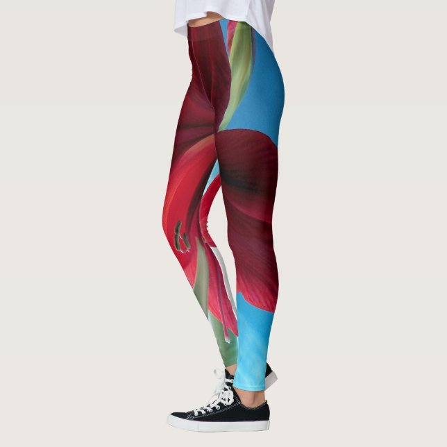 Vivid red Amaryllis Blume, blauer Hintergrund WOW Leggings (Links)