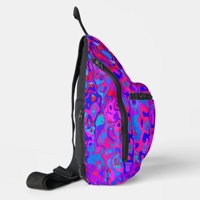 Vivide Camouflage Crossbody Bag (Linke Seite)