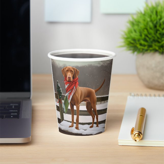 Vizsla Hund in Schnee Weihnachten Pappbecher (InSitu)