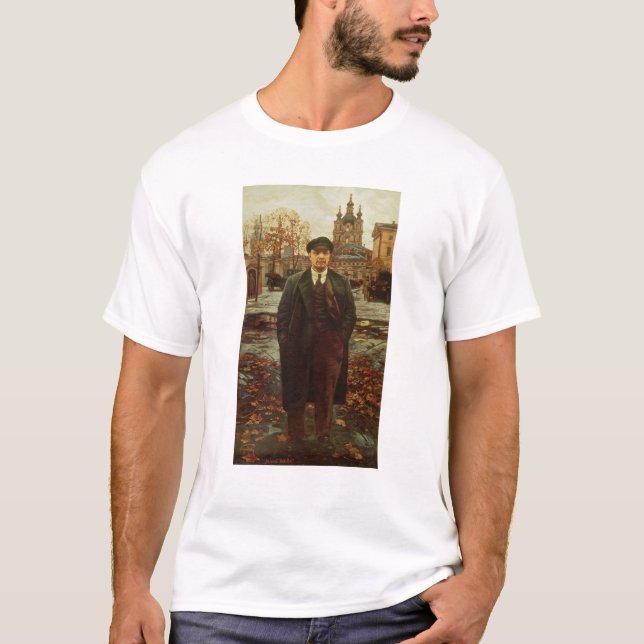 Vladimir Ilyich Lenin bei Smolny, c.1925 T-Shirt (Vorderseite)