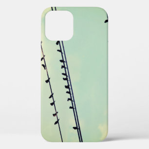Vögel auf Leitungen, vintage blauer Himmel. Case-Mate iPhone Hülle