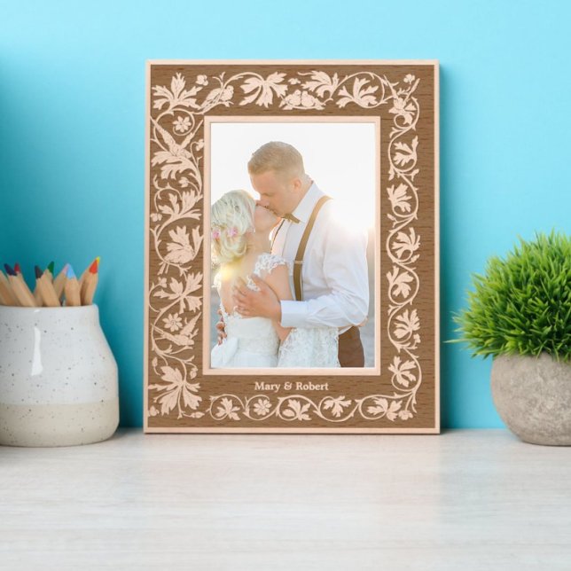 Vögel in Blumenblättern an der Grenze Geätzte Rahmen (Von Creator hochgeladen)