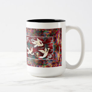 Vögel in der roten Tasse