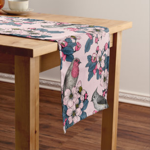 Vögel und Blüten auf rosa Kurzer Tischläufer