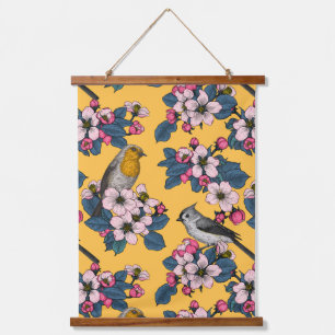 Vögel und Blüten in Gelb Wandteppich Mit Holzrahmen