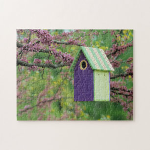 Vogelhaus auf einem Judasbaum Puzzle