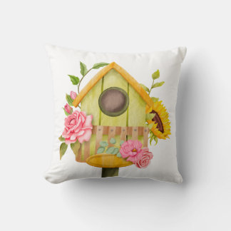 Vogelhaus mit Sonnenblumen und Rose Kissen
