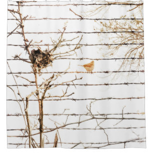 Vogelnest-Zweige-Sparrow und Barbed Wire-Natur Duschvorhang