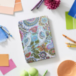 Vogelpapier I iPad Pro Cover<br><div class="desc">Dieser süße Druck zeichnet sich durch farbenfrohe Papiervögel aus | Von Karen Fields</div>