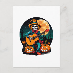 Vogelscheuche spielt Gitarre und feiert Halloween Postkarte
