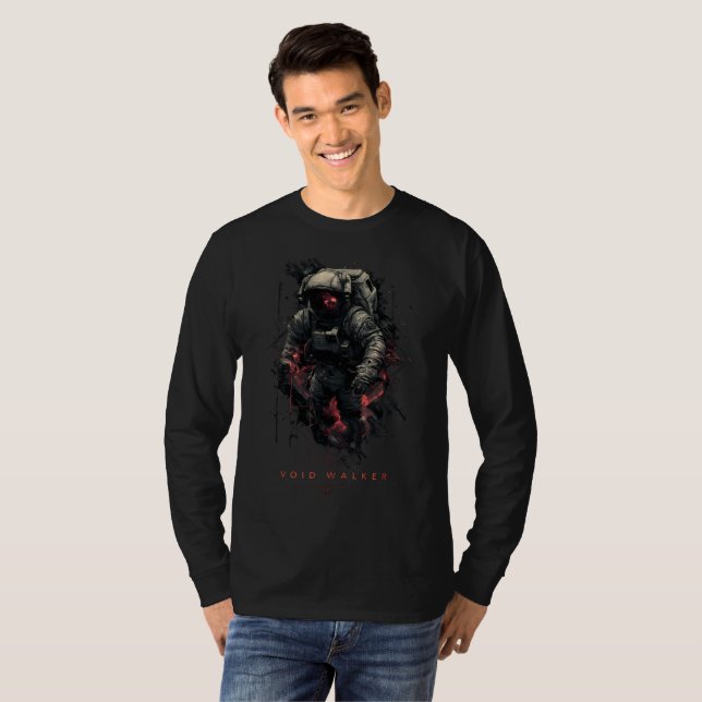 Void Walker Astronaut Sci-Fi Langarmshirt T-Shirt (Vorne ganz)