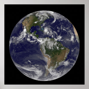 Voller Erde mit Hurrikan Irene über den Bahamas. Poster