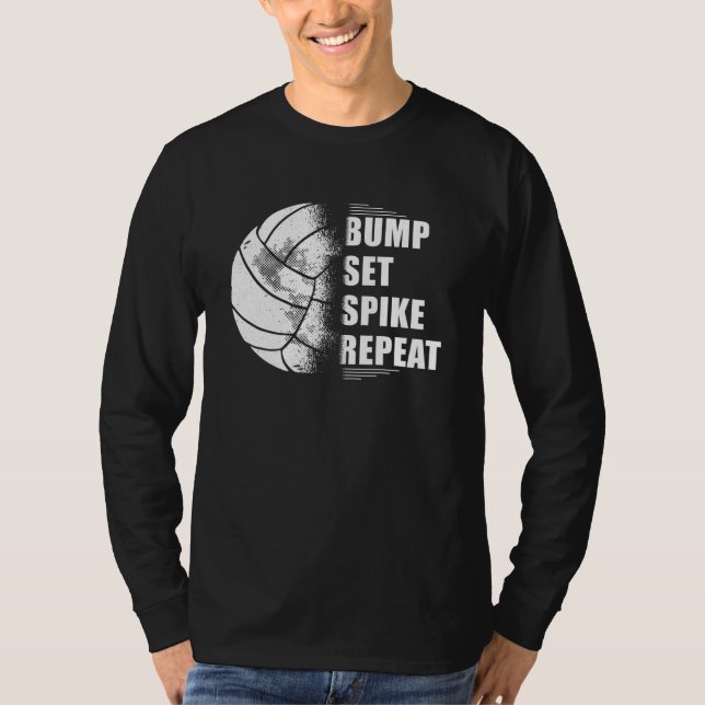 Volleyball Bump Set Spike Wiederholung T-Shirt (Vorderseite)