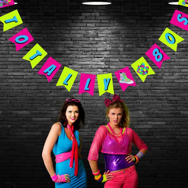 Völlig 80er Retro-Neon-Birthday-Party Wimpelkette (Von Creator hochgeladen)