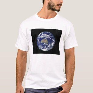 Völlig beleuchtete Erde zentrierte auf Australien T-Shirt