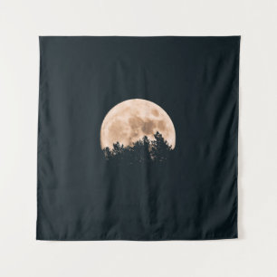VOLLMOND HINTER BAUMSILHOUETTEN WANDTEPPICH