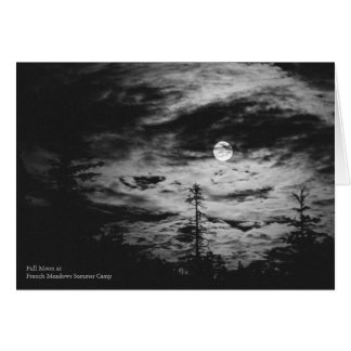 Vollmond im Sommercamp der französischen Meadows